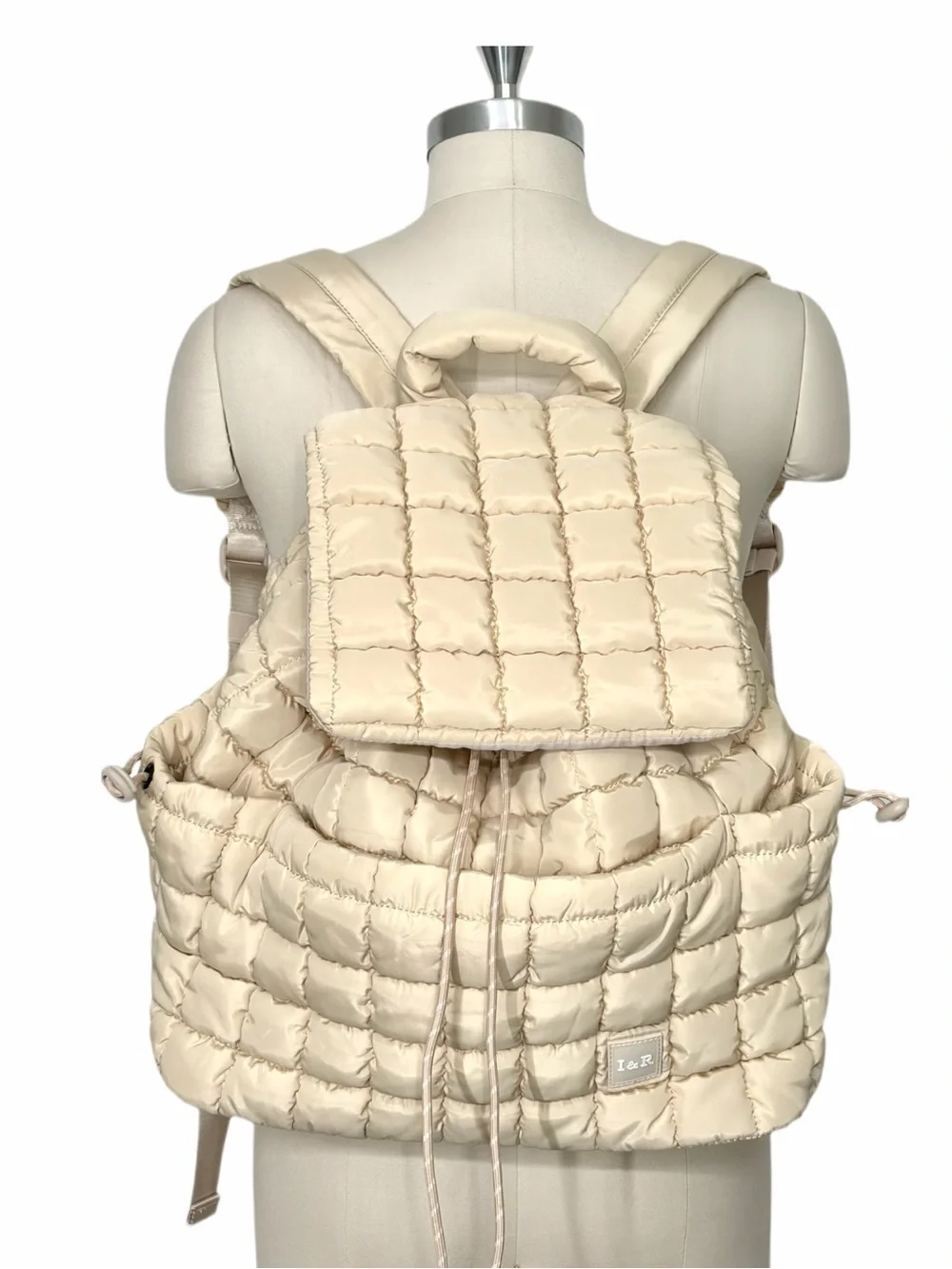Iris & Rainbow Quilted Puffer Drawstring Backpack in Creamy White NWT